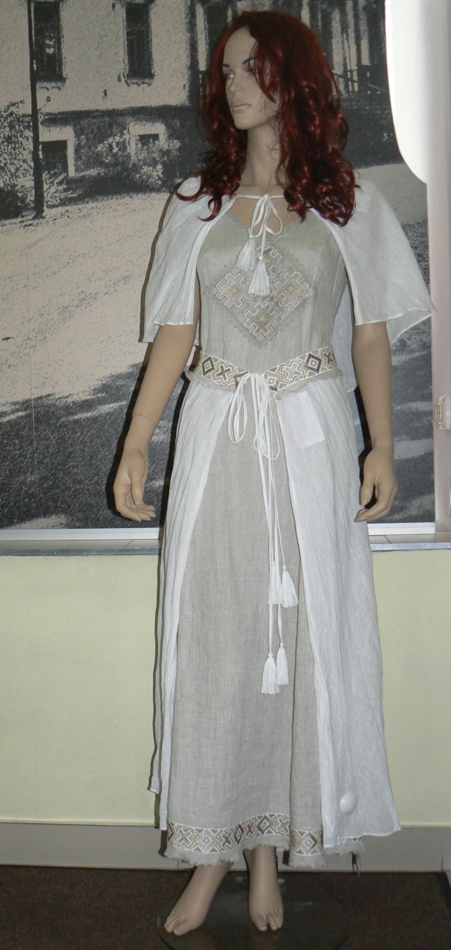 Костюм женский