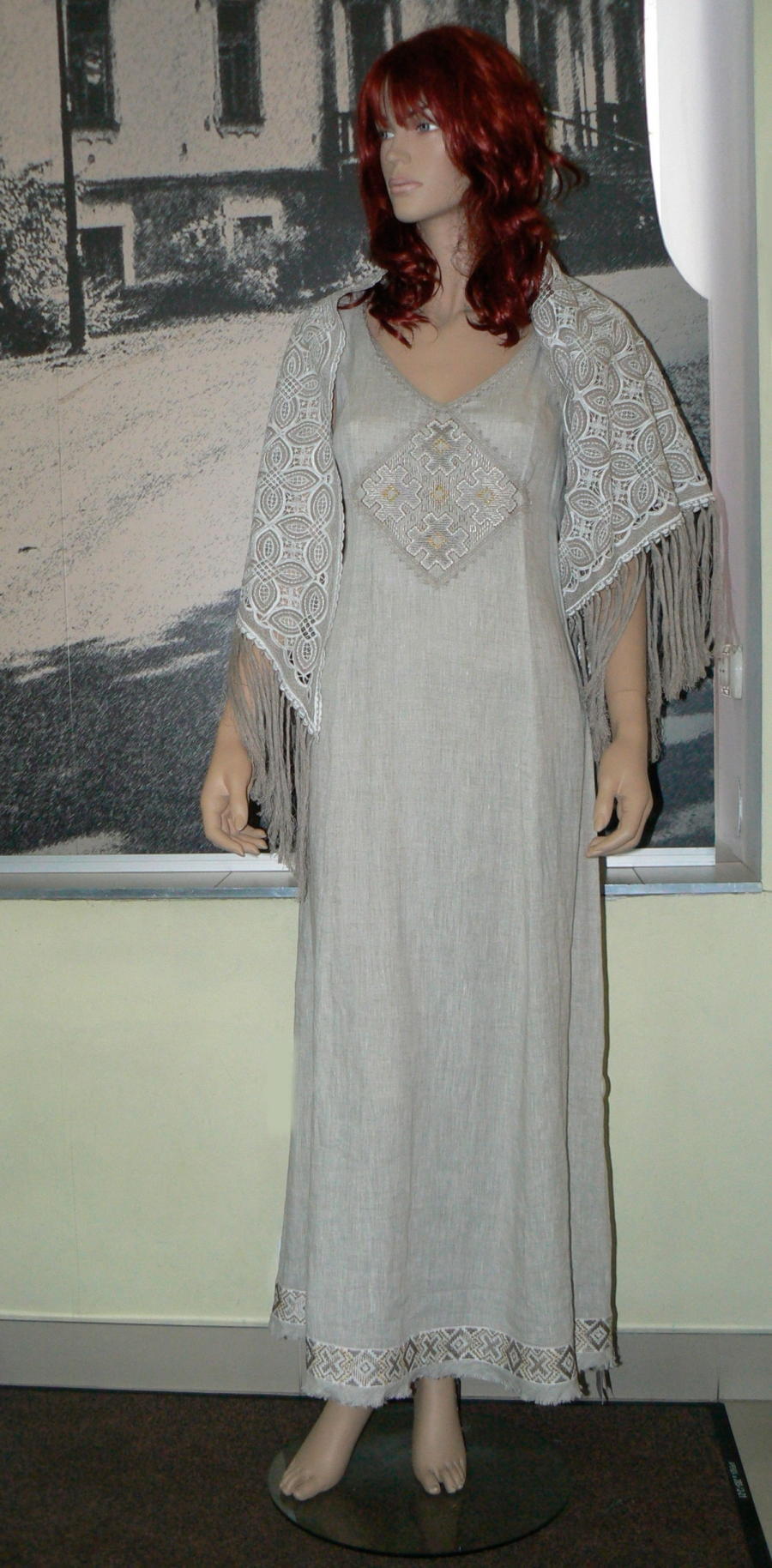 Платье женское